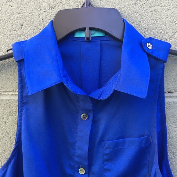 Tiffany Dress - Picture 3 of 6